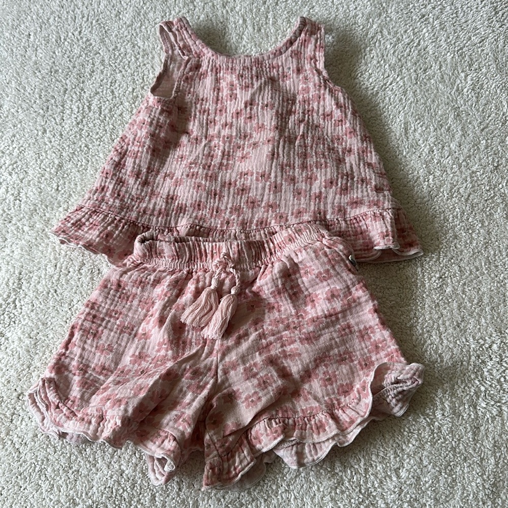 Darling summer outfit 2T